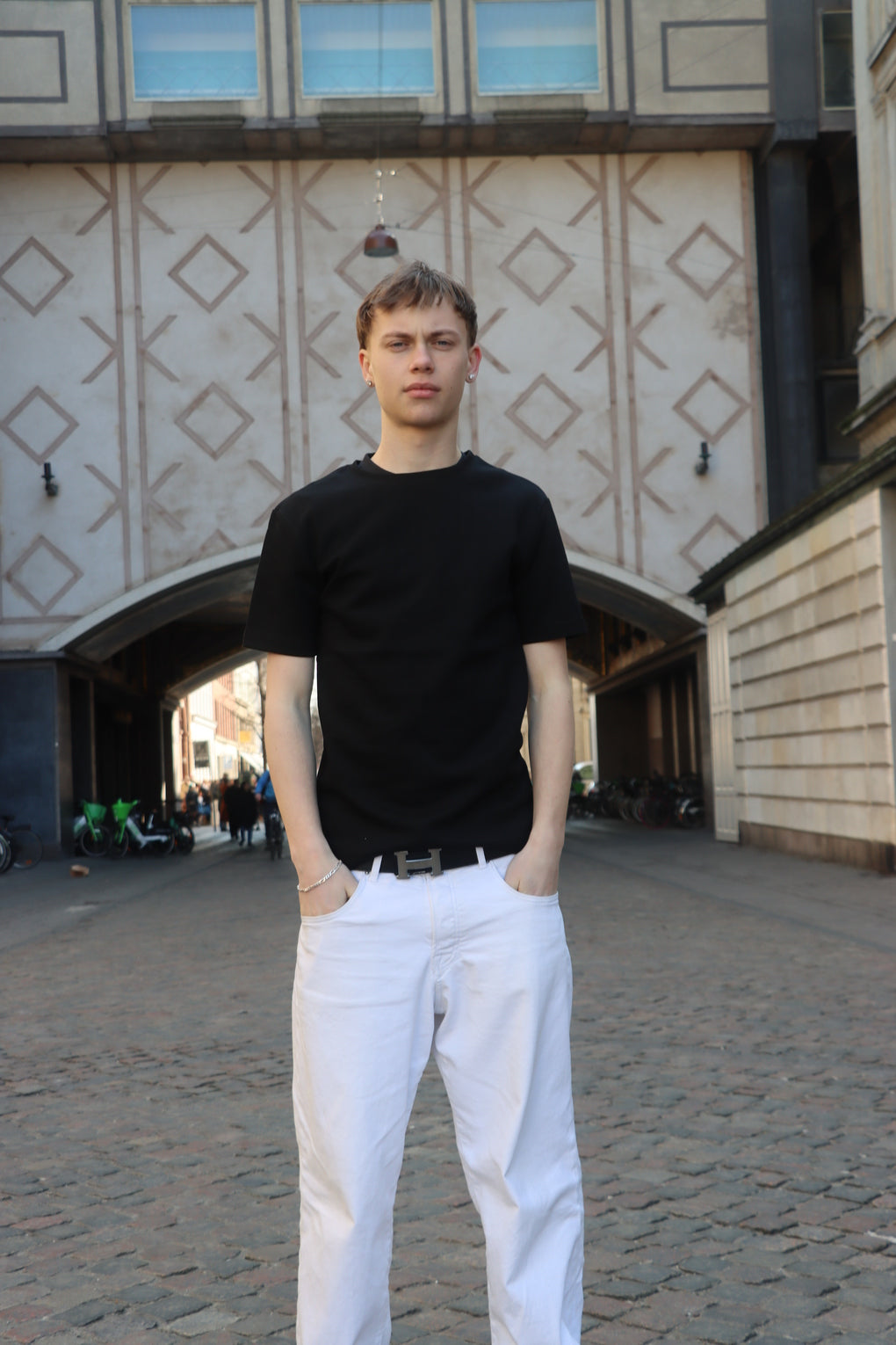 Slim Fit T Shirt med Logo bagpå - Sort