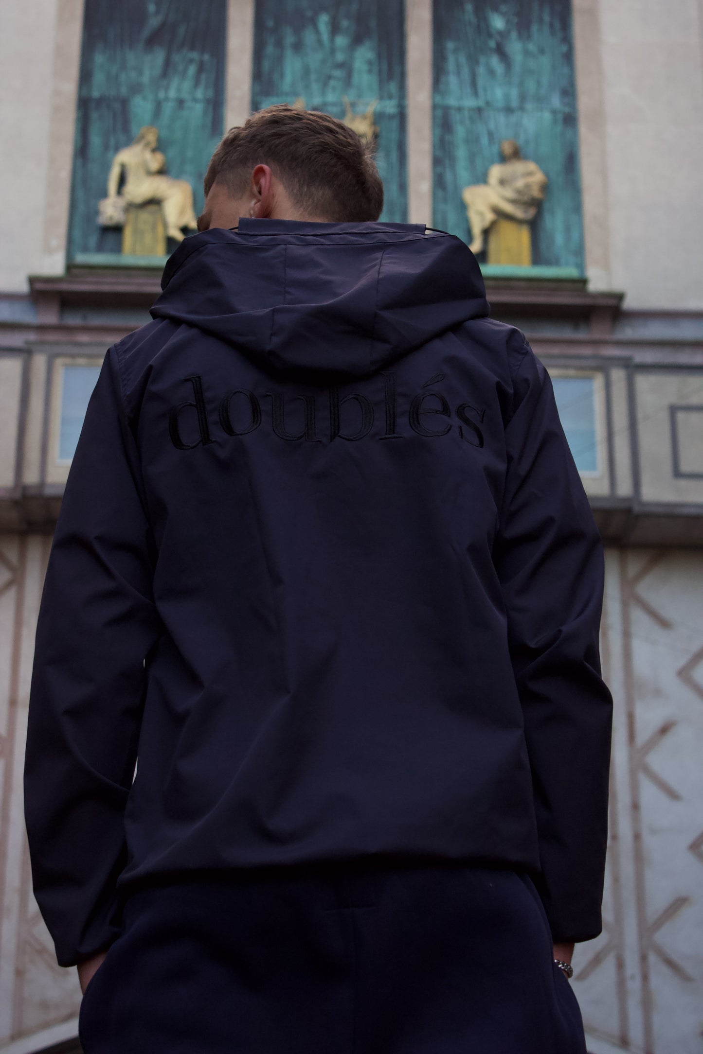 Windjacket med Back Logo